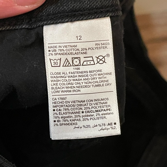 Great black jeans!! - Picture 4 of 5